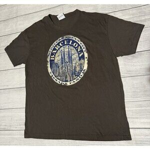 Barcelona Sagrada Familia Graphic T Shirt Size XL Saffron Tag Y2K Distressed